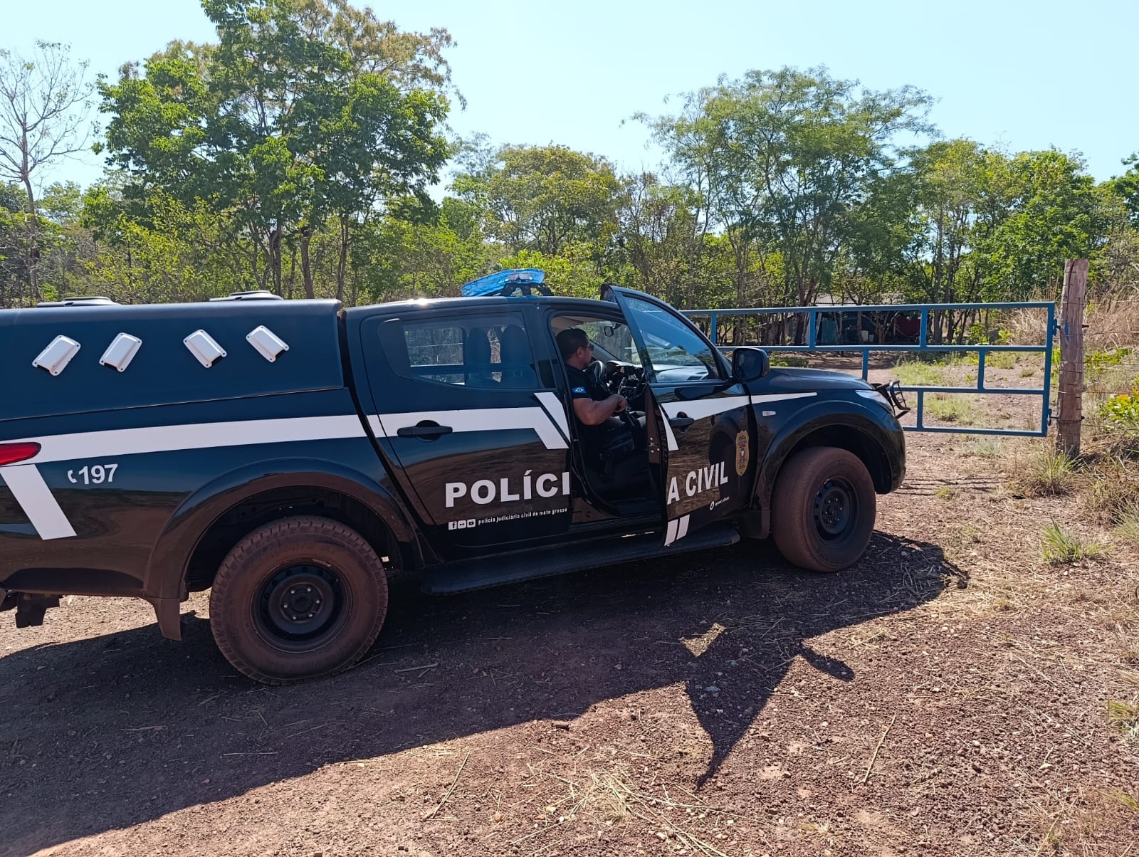 Polícia Civil resgata mulher e filhos vítimas de violência doméstica e cárcere privado em Água Boa