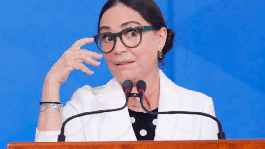 Regina Duarte começa a seguir Lula no Intagram
