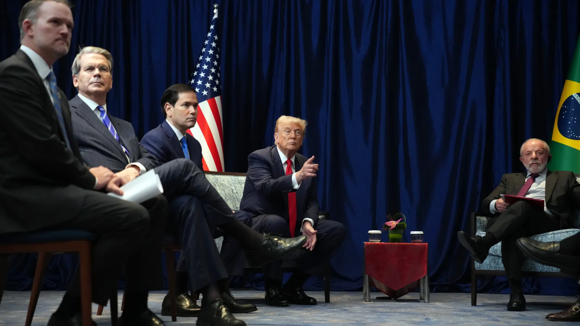 Aliados de Lula comemoram reunião com Trump e tentam capitalizar 'postura firme' do presidente