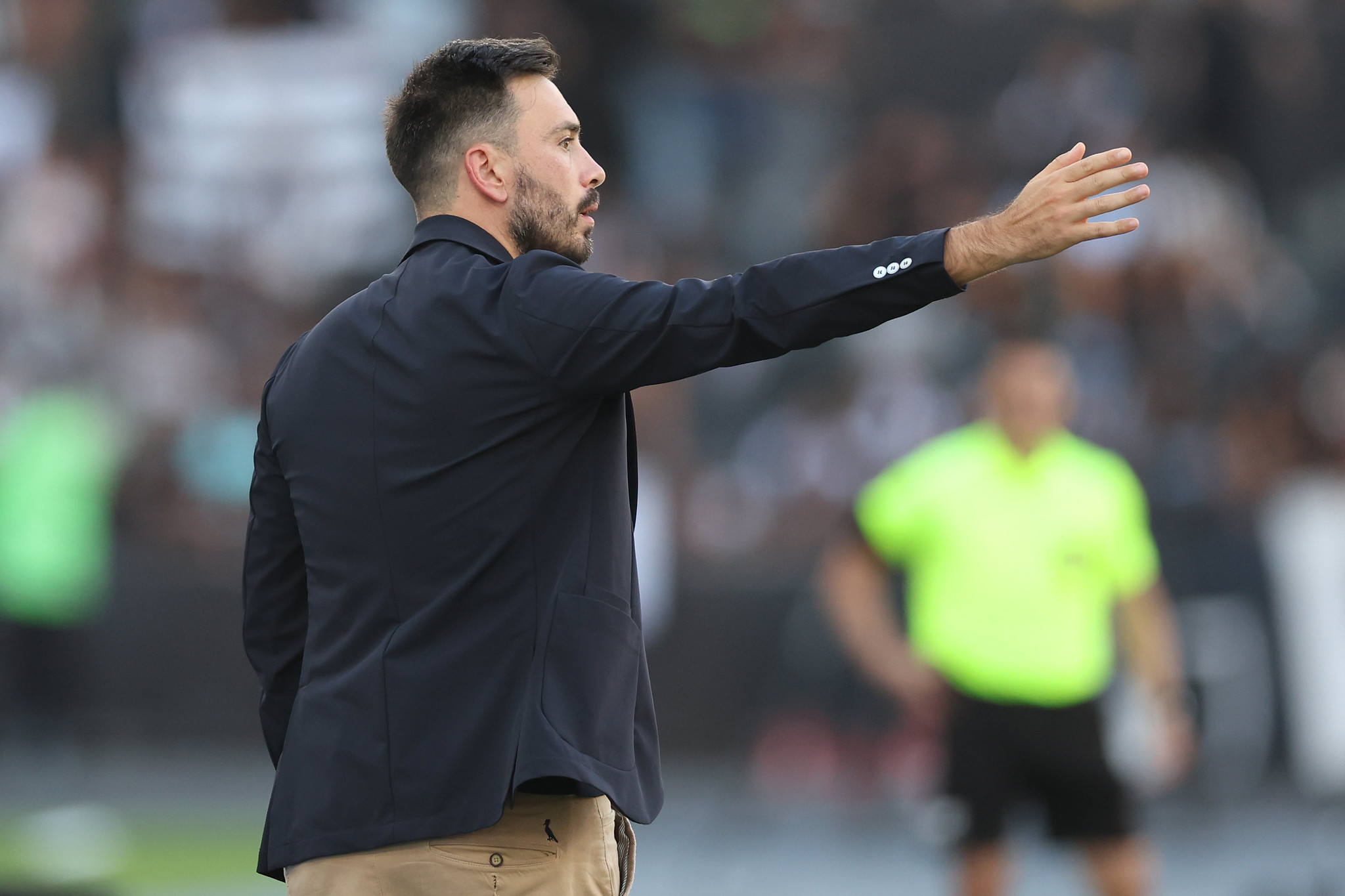Davide Ancelotti valoriza atuação do Botafogo em empate com o Santos