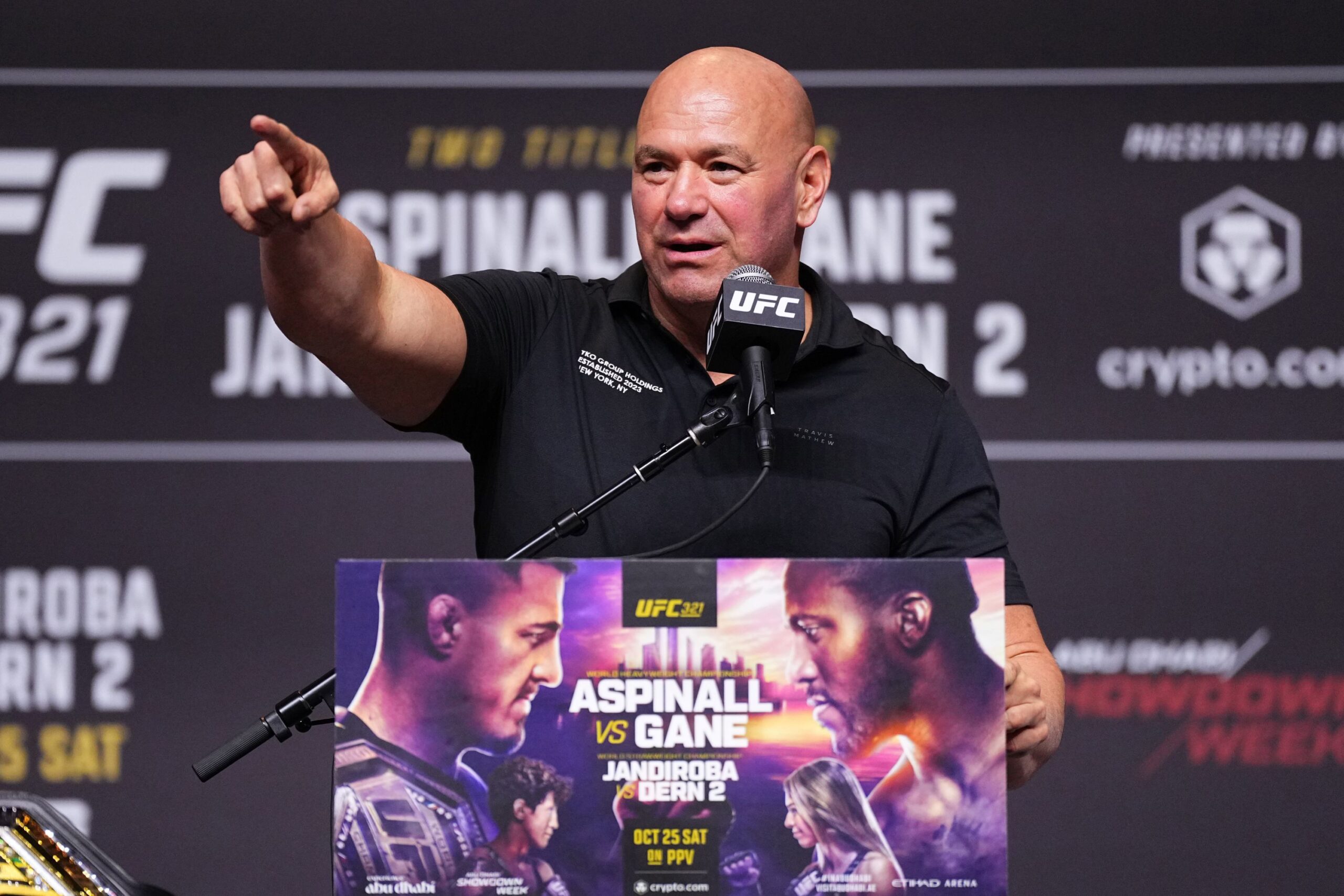 UFC 321: Dana White indica nova data após luta principal ser suspensa