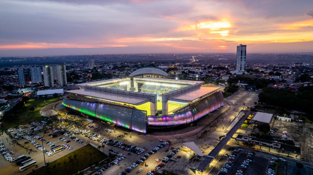 Operação de segurança mobiliza 900 policiais militares para show da banda Guns N’ Roses em Cuiabá