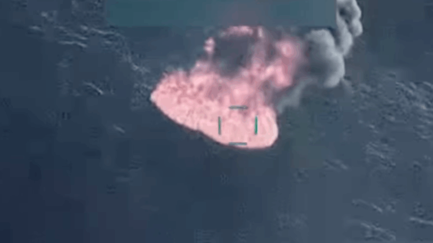 EUA matam 14 pessoas em ataques a barcos no Pacífico, diz Pentágono