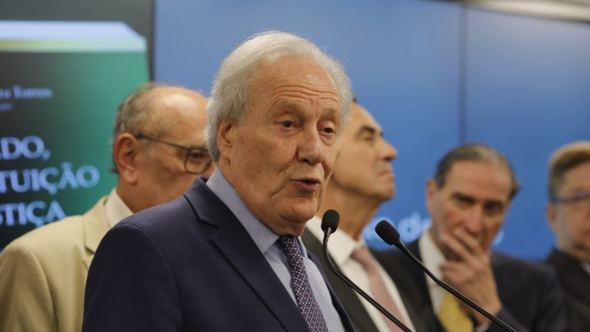 Governo Lula responde Castro e nega ter deixado Rio "sozinho"