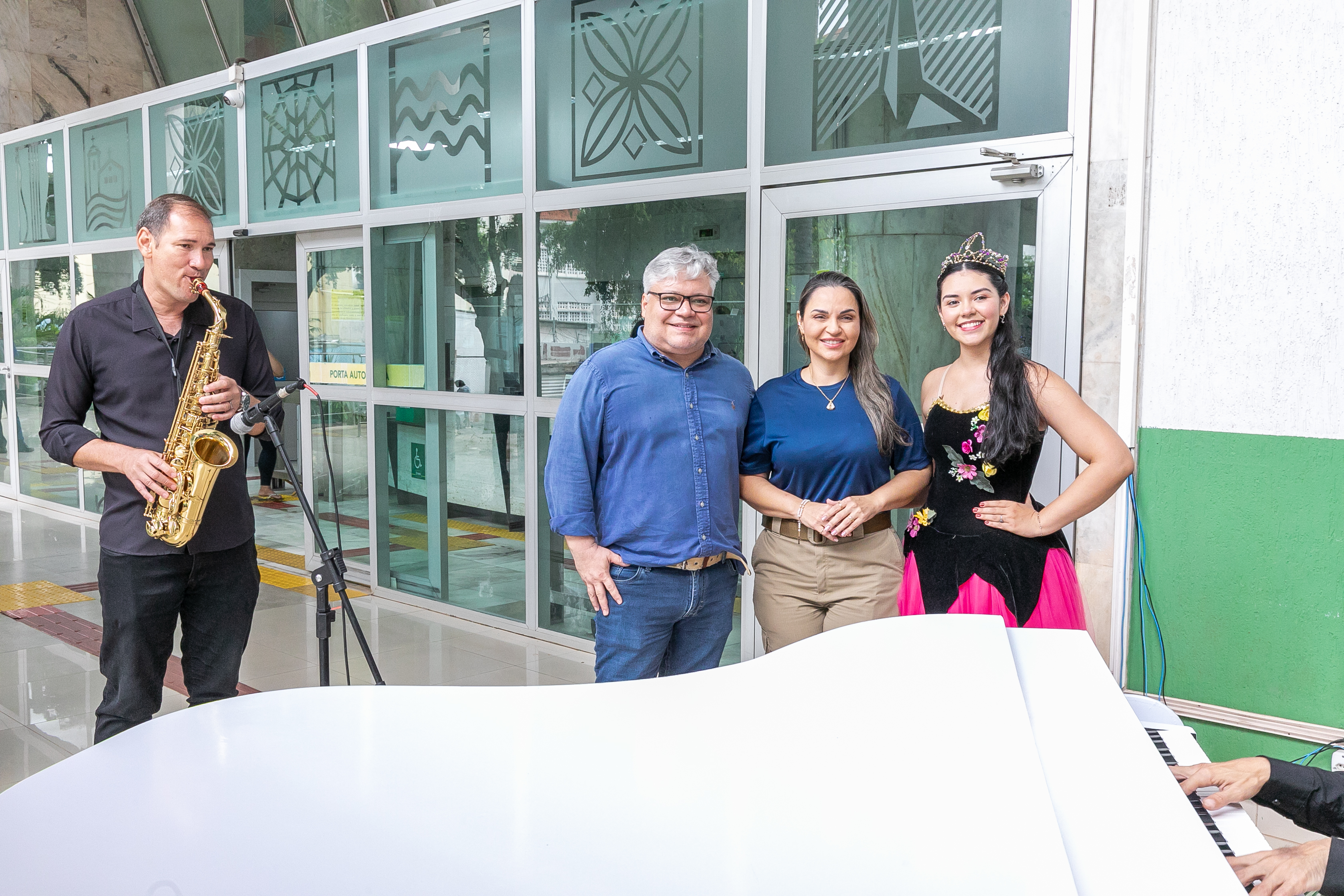 Prefeitura de Cuiabá celebra o Dia do Servidor Público com música, dança e reconhecimento