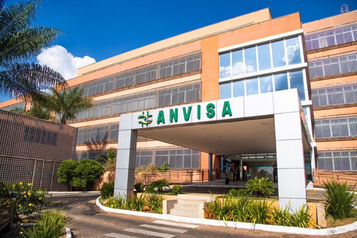 Anvisa apreende lotes falsos de semaglutida e anabolizantes