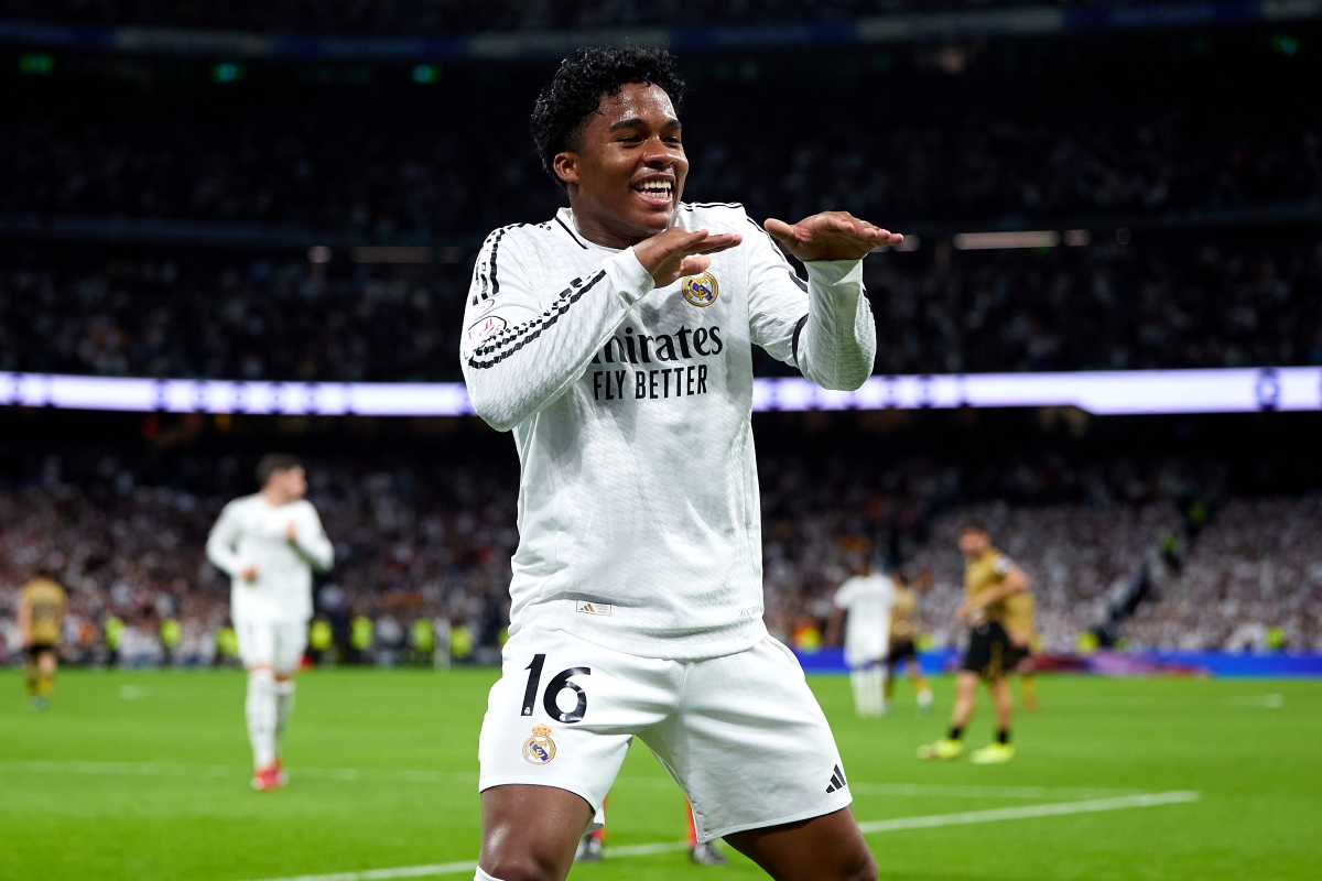 Endrick inicia conversa com gigante francês para 2026. Saiba qual