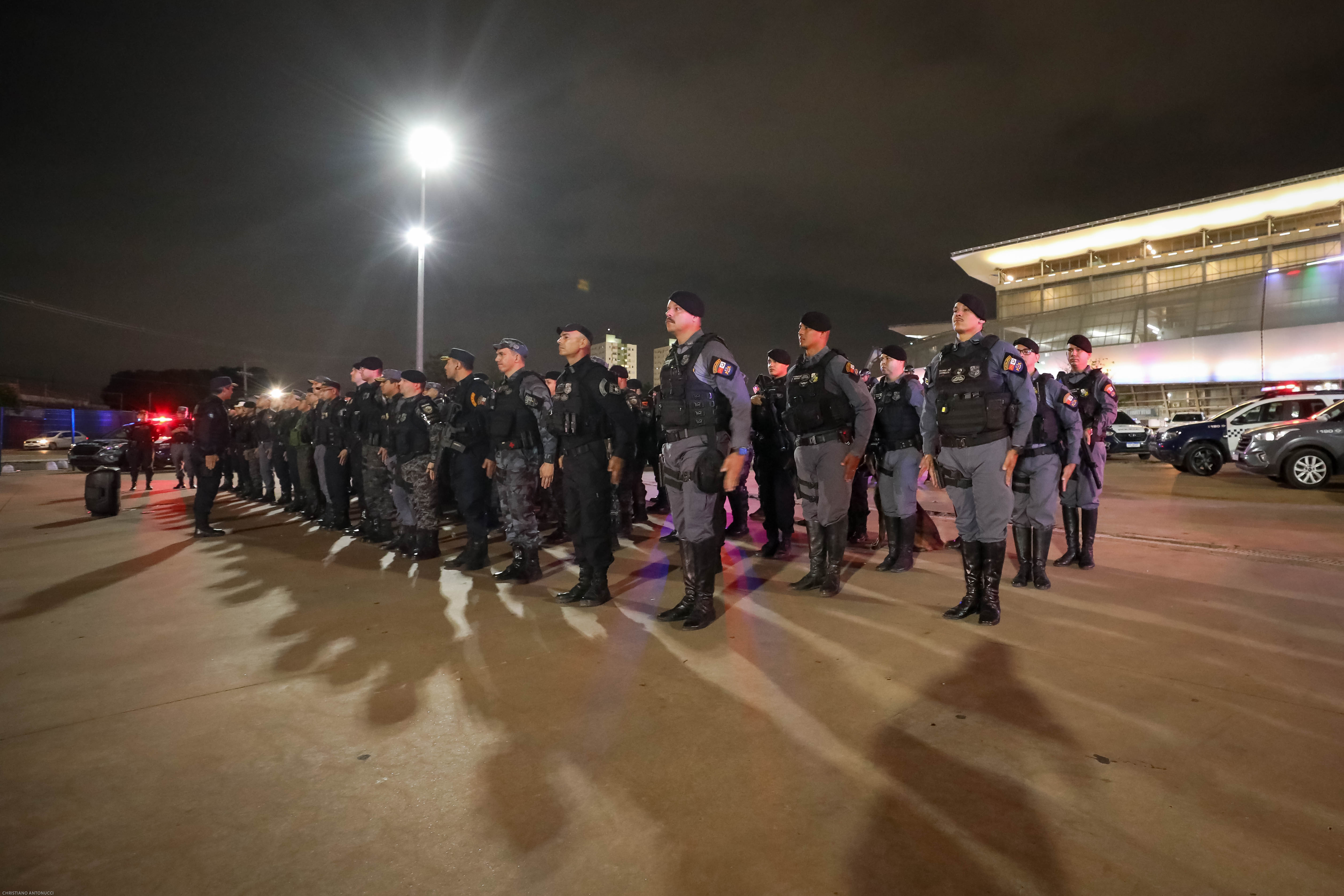 Polícia Militar de MT realiza maior operação de segurança da turnê da banda Guns n’ Roses no Brasil