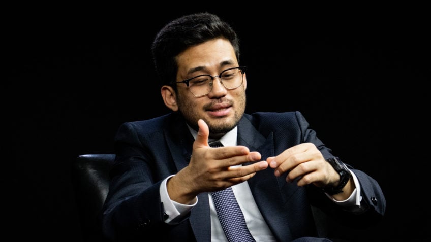 Kataguiri propõe inelegibilidade para ligados ao crime organizado