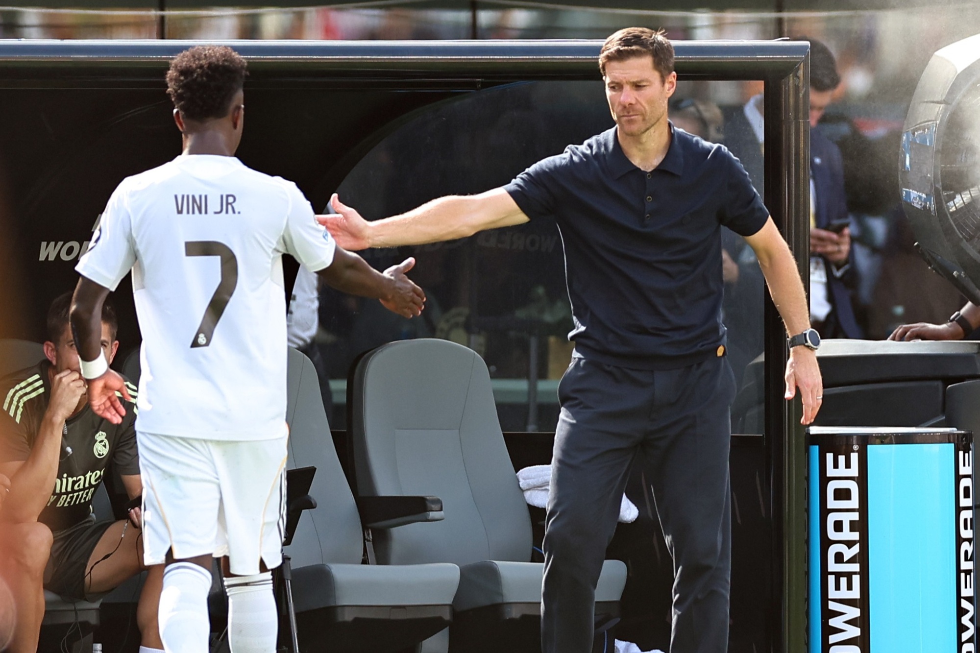 Técnico do Real Madrid se pronuncia sobre polêmica com Vini Jr.