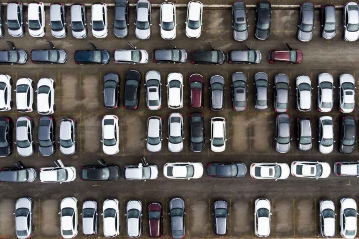 China promete ajudar Brasil para evitar colapso na produção de carros