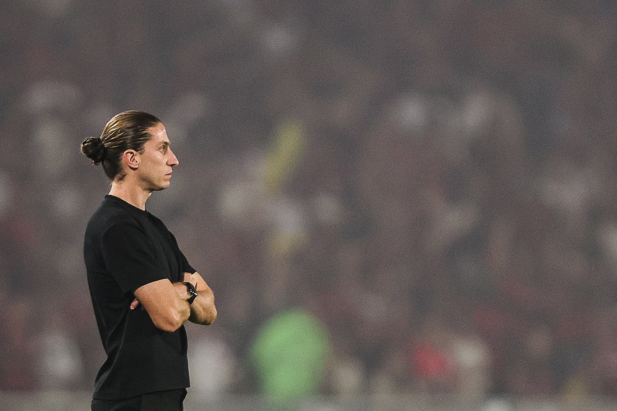 Filipe Luís comenta sobre características de atletas após vitória