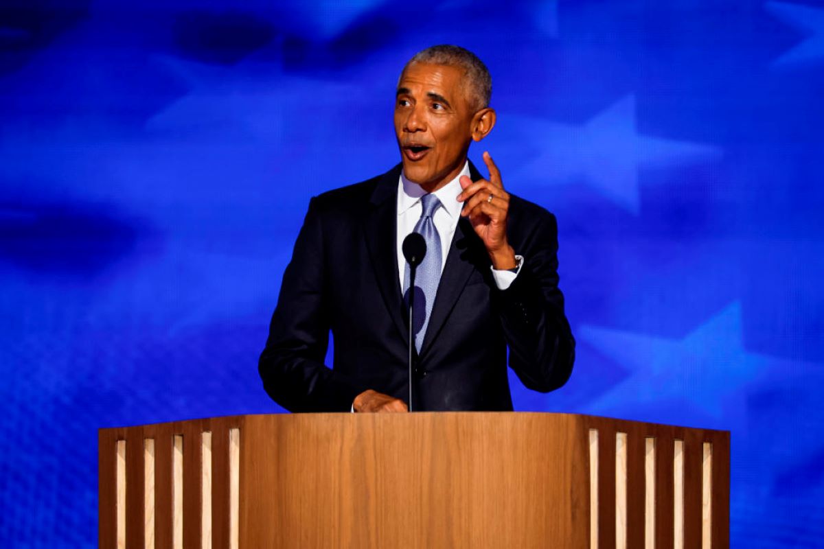 “Todo dia é Halloween”, diz Obama sobre o governo de Donald Trump