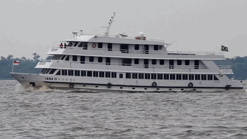 Lula se hospeda em barco para participar da COP30 em Belém