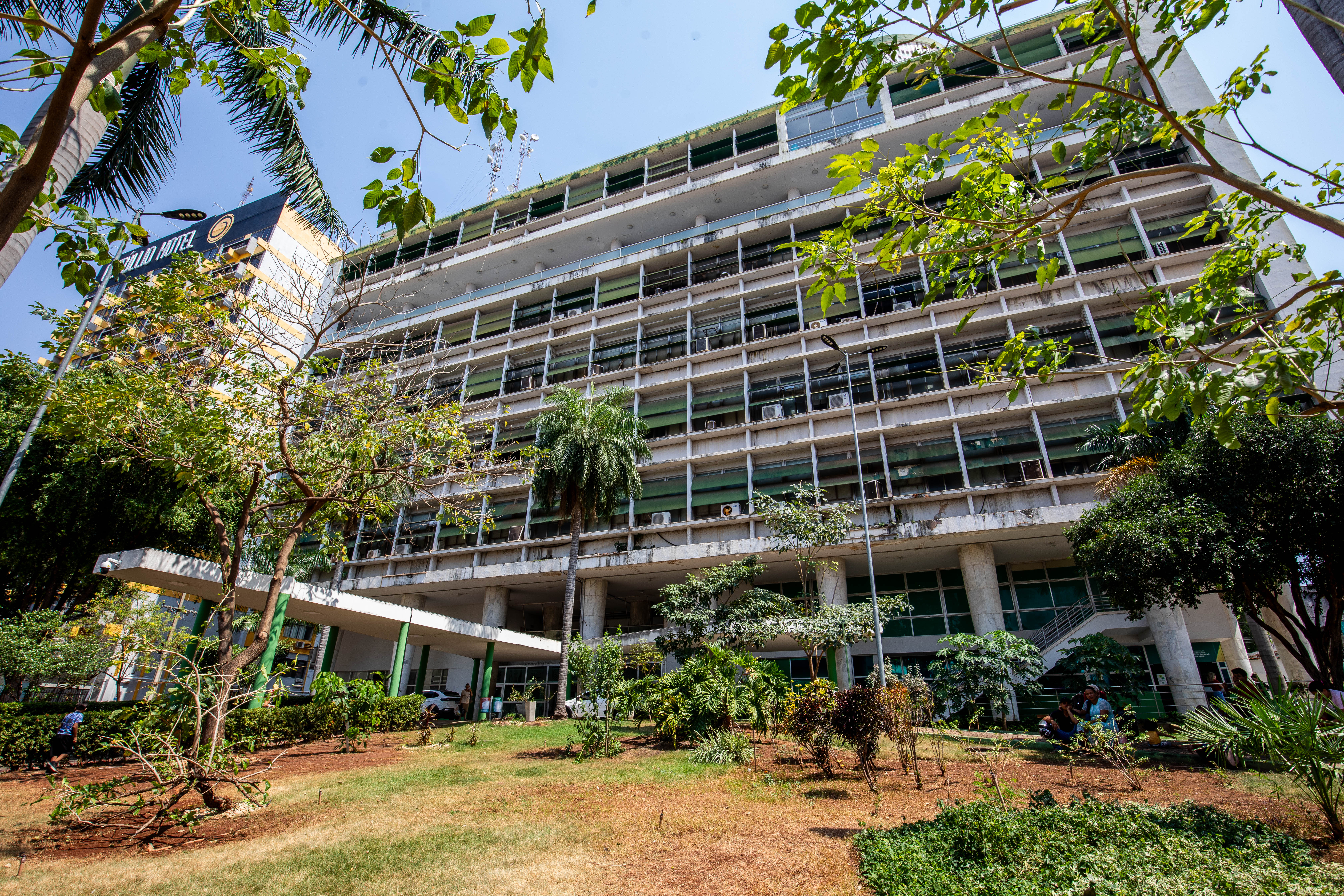 Prefeita sanciona adesão ao PAF e leilão de R$ 350 milhões em dívidas