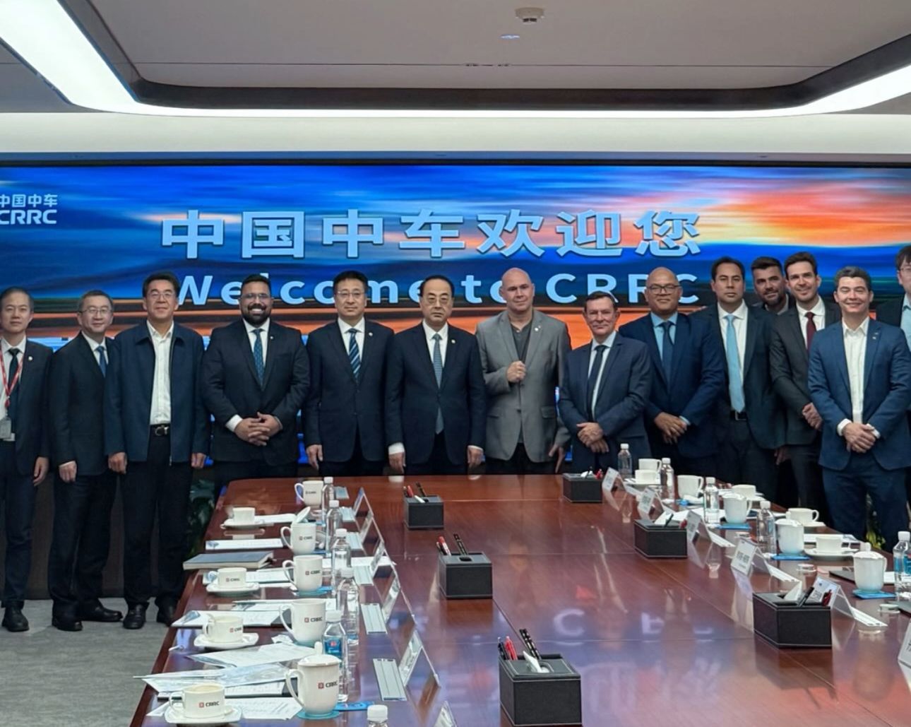 Secretário de Cuiabá reforça busca por parcerias em mobilidade e negócios com embaixador da China