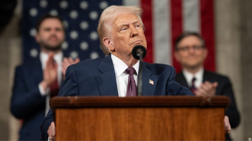 "CBS" corta entrevista de Trump ao programa “60 Minutes”