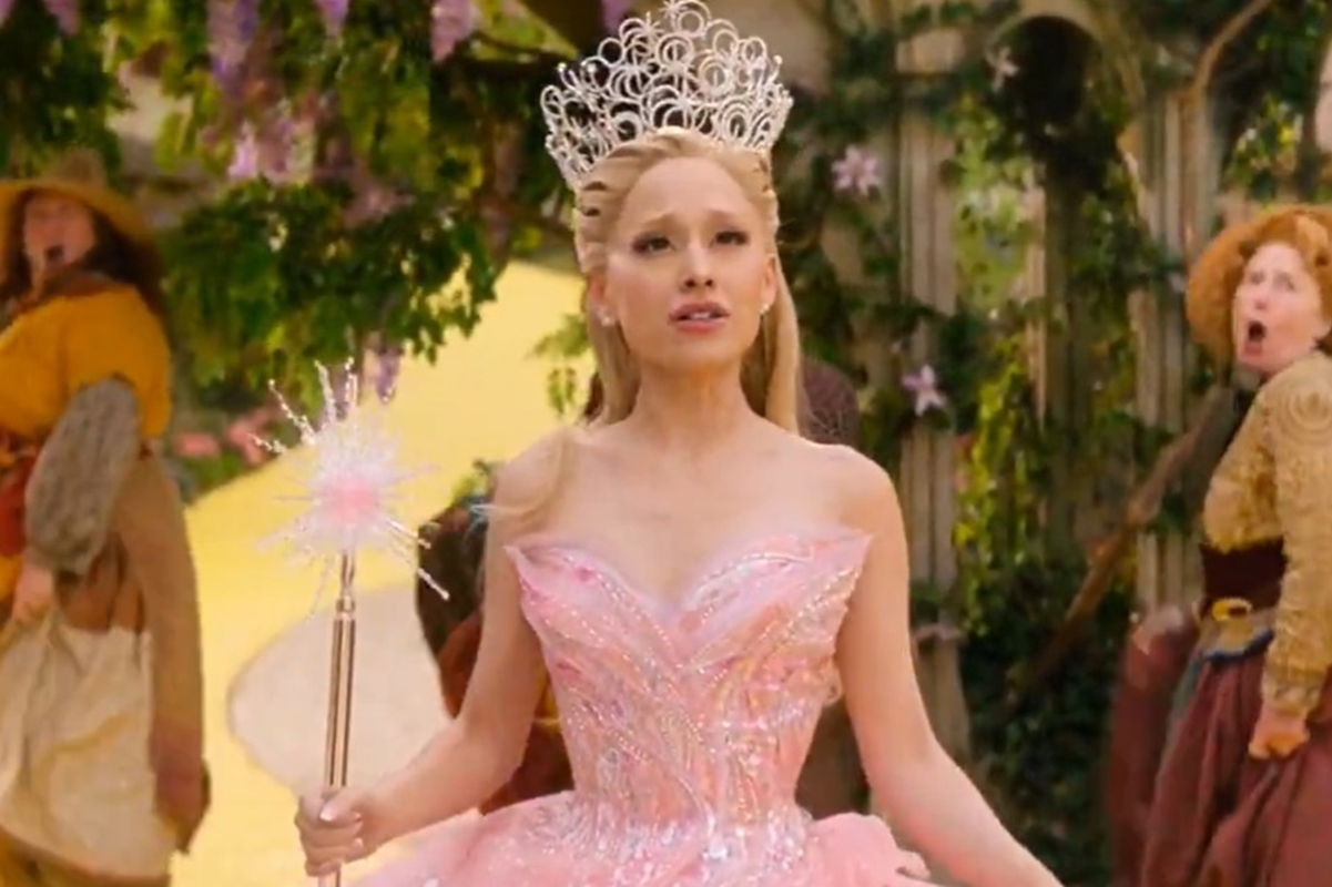 Fãs se revoltam com Ariana Grande por ausência em premiére no Brasil