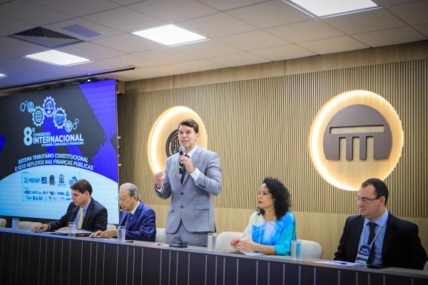 Impactos econômicos e período de transição da Reforma Tributária são debatidos em evento de Direito Tributário e Financeiro no TCE-MT