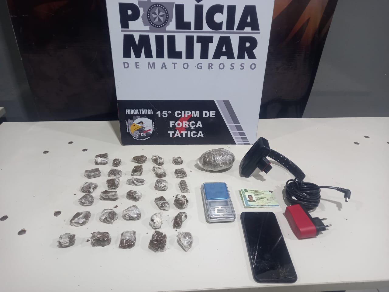 Suspeito de danificar tornozeleira eletrônica é preso pela Força Tática com porções de maconha