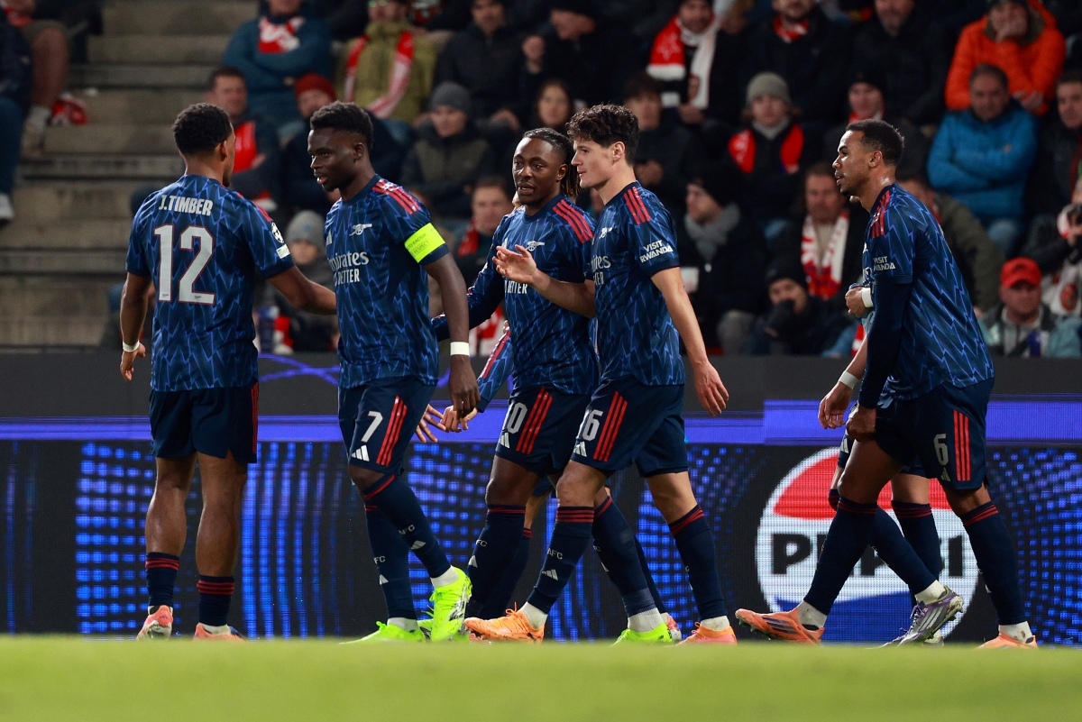 Champions League: Arsenal vence fora de casa e Napoli fica no empate