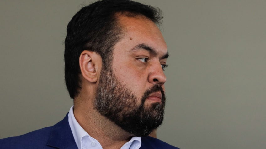 Relatora do TSE vota pela cassação de mandato de Cláudio Castro