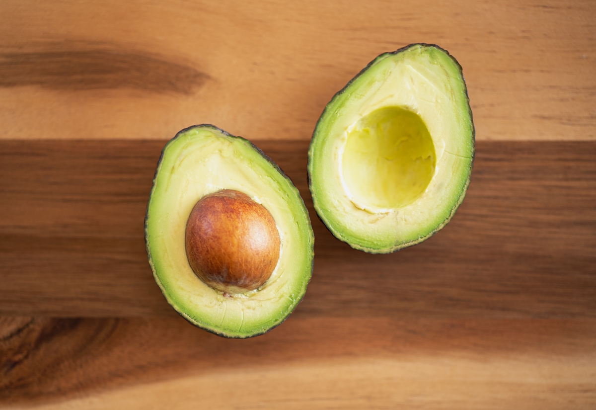 4 dicas para incluir abacate na rotina e ter refeições mais saudáveis