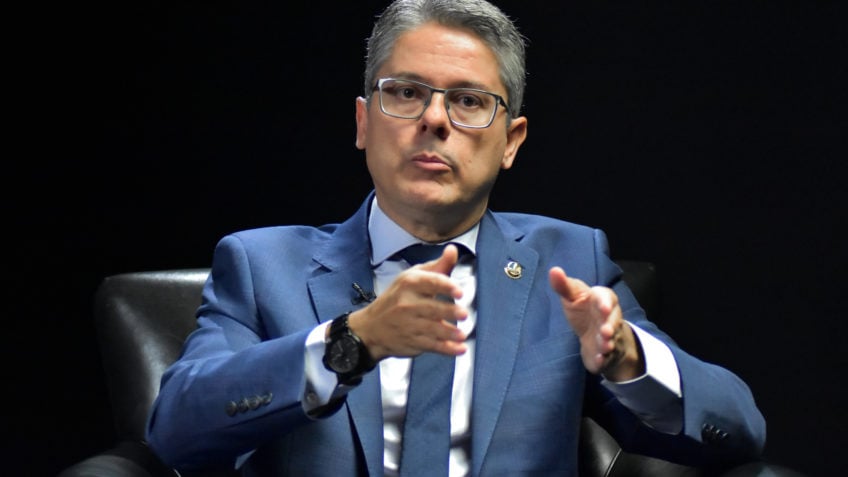 Lula foi infeliz ao criminalizar ação dos policiais, diz relator da CPI