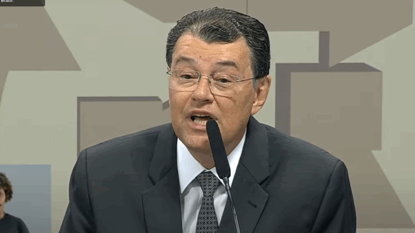 “Puxadinho de R$ 55 bilhões”, diz Braga sobre setor elétrico