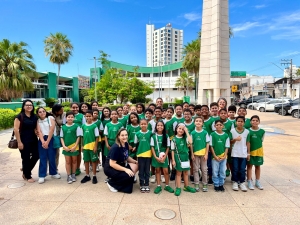 Alunos conhecem a Câmara de Cuiabá e aprendem sobre o papel dos vereadores