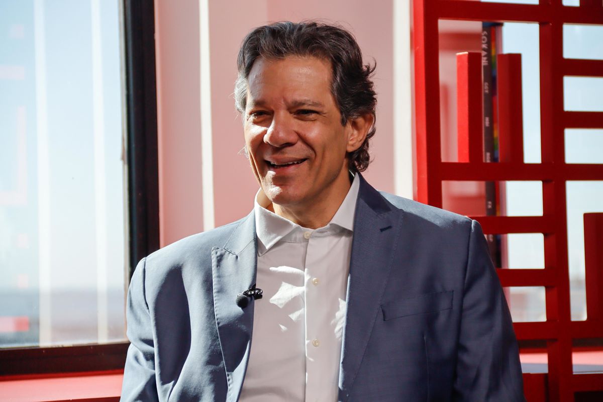 Haddad comemora aprovação da isenção do IR: “Economia vai andar mais”