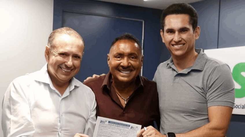 Tiririca se filia ao PSD e muda domicílio eleitoral para o Ceará