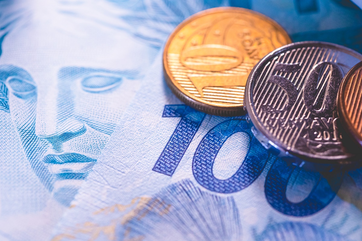 Endividamento bate recorde e inadimplência avança no Brasil