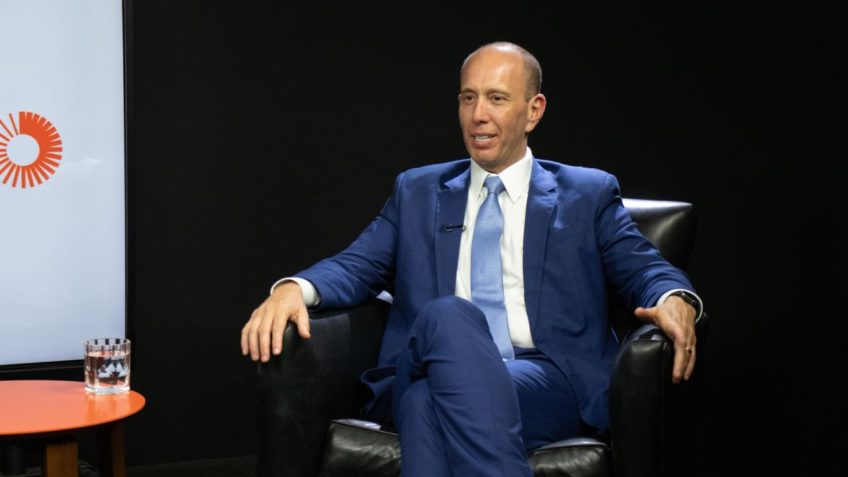 Tribunal afasta Rodrigo Manga do cargo de prefeito de Sorocaba