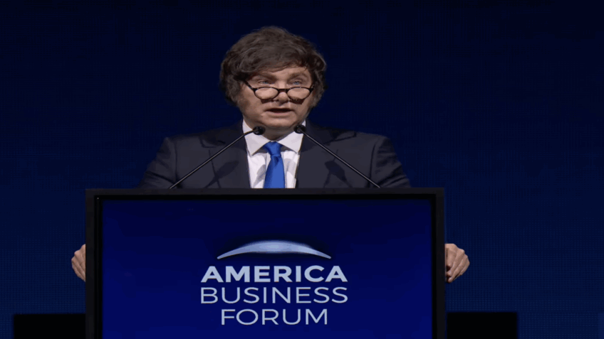 Nos EUA, Milei pede "consenso do capitalismo" e investimentos na Argentina