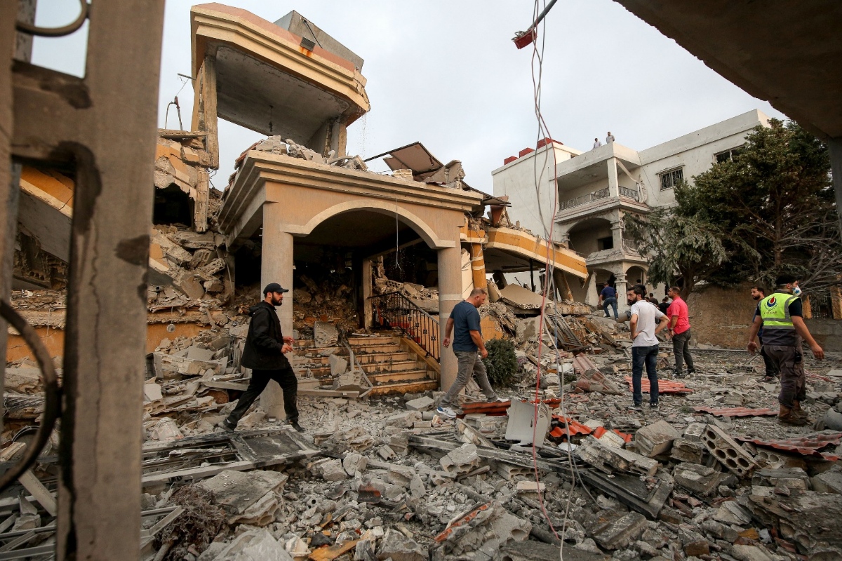 Israel bombardeia sul do Líbano e reacende tensão com Hezbollah