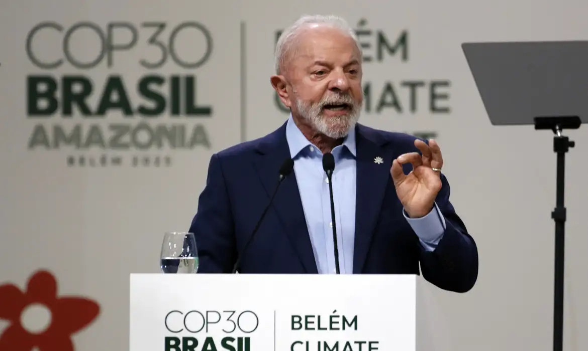 Lula defende coragem global diante da crise climática e compara Amazônia à Bíblia
