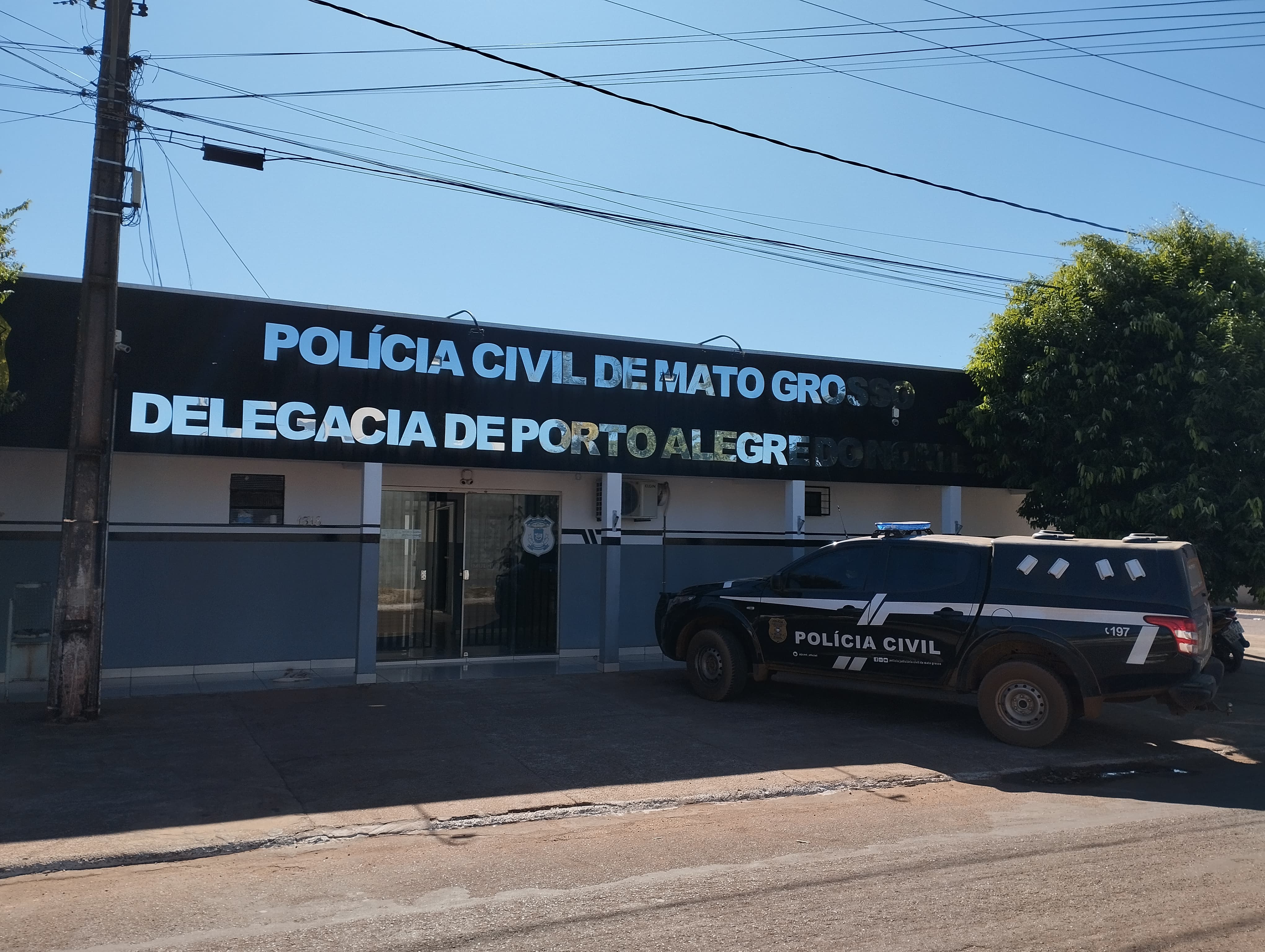Polícia Civil prende suspeitos de tentar matar vendedor de lanches em emboscada