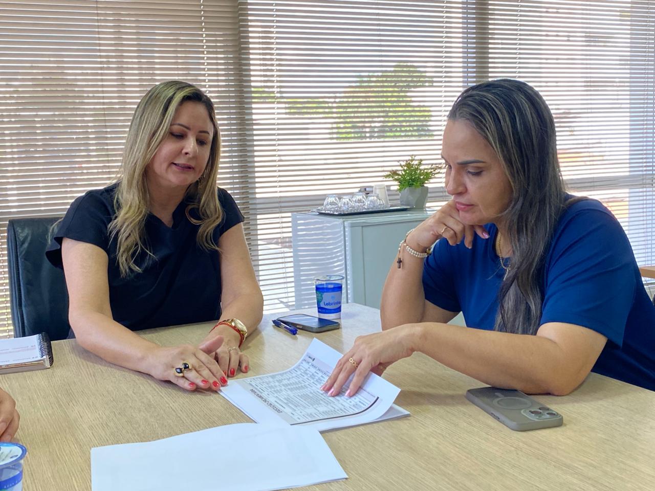 Prefeita em exercício e secretária de Saúde discutem avanços e fortalecimento da gestão