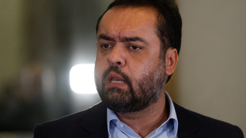 Castro chama Boulos de “paspalhão” após crítica sobre operação no Rio