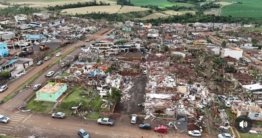 Tornado deixa rastro de destruição e mortes no Paraná, e governo decreta luto oficial de três dias