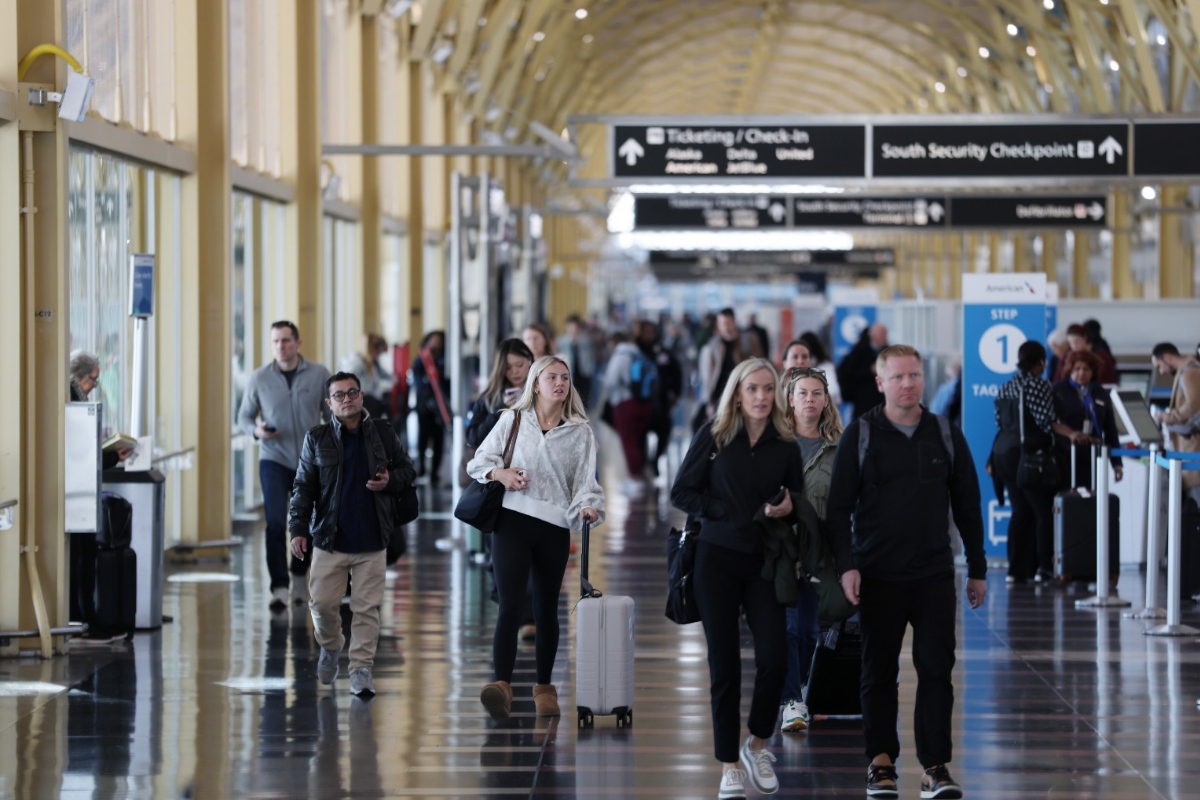 Cresce para 1,5 mil o número de voos cancelados em shutdown dos EUA