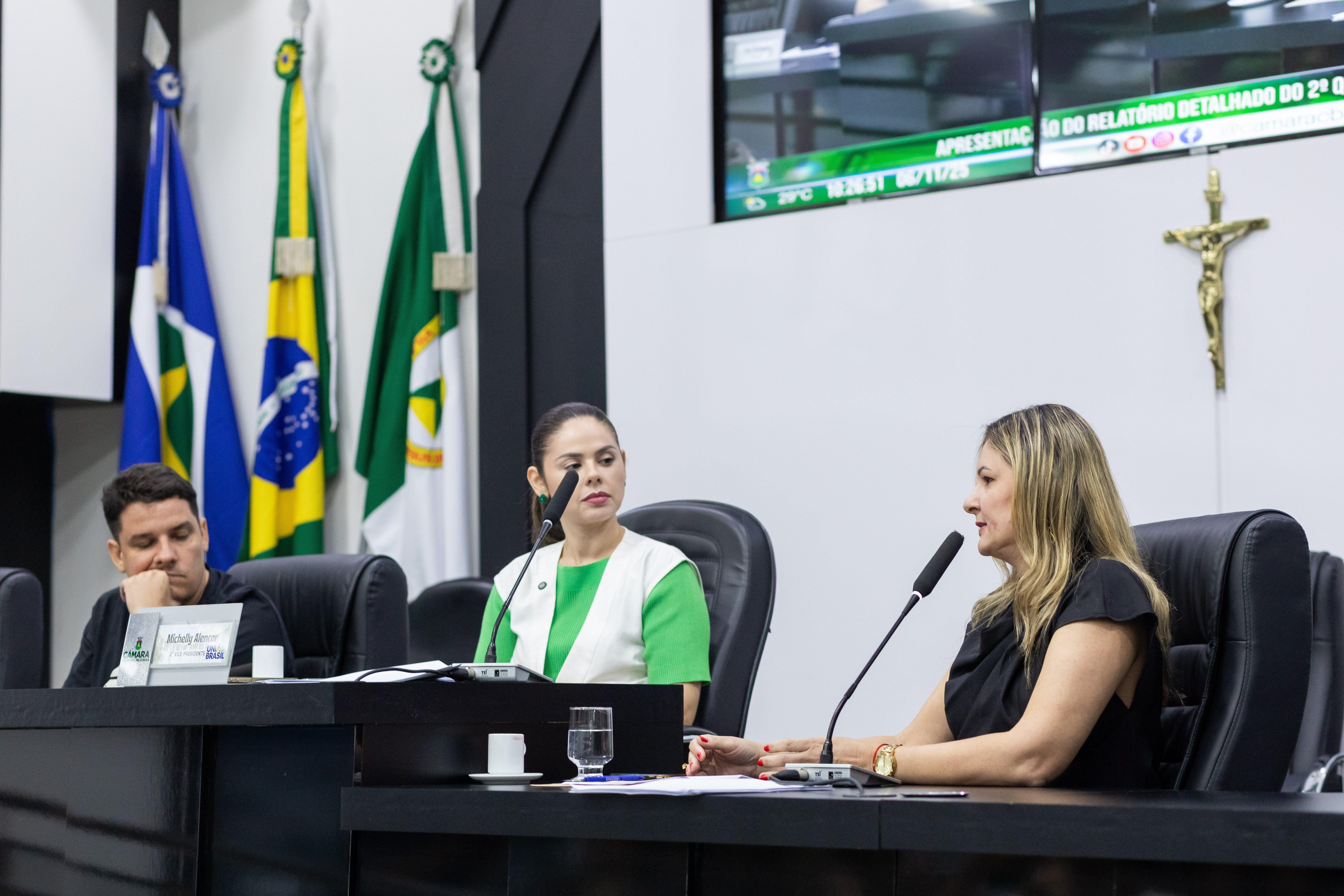 Saúde de Cuiabá apresenta avanços e desafios do 2º quadrimestre de 2025 em audiência pública