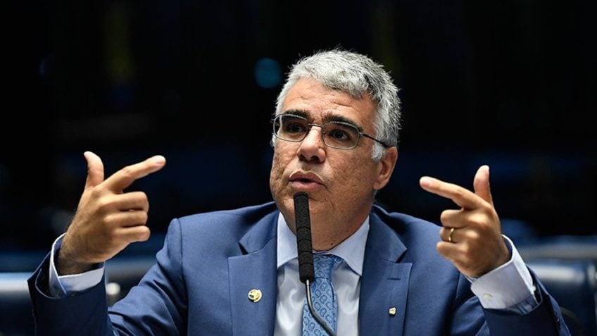 Girão diz que Moraes atua como político sobre segurança do Rio