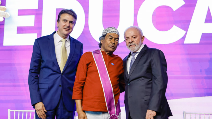 MEC entrega medalhas para Krenak, Gil do Vigor e mais; leia a lista