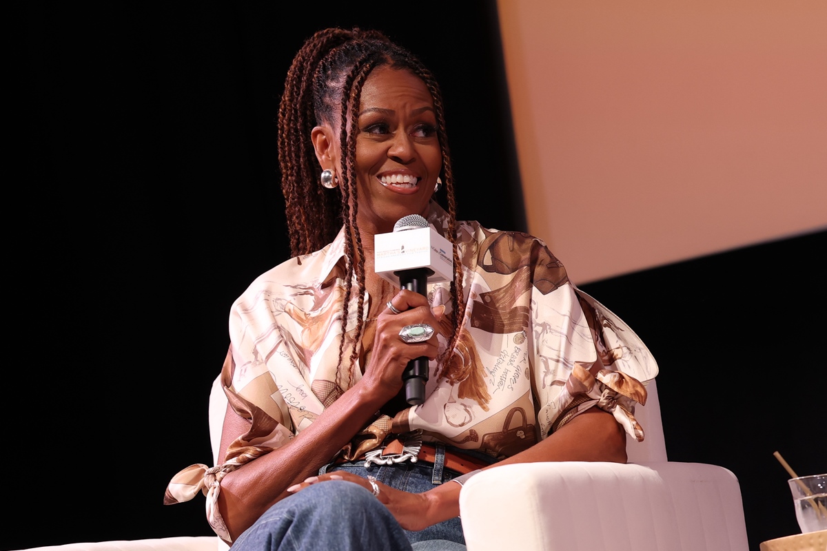 Michelle Obama: EUA “não estão preparados” para uma presidente mulher