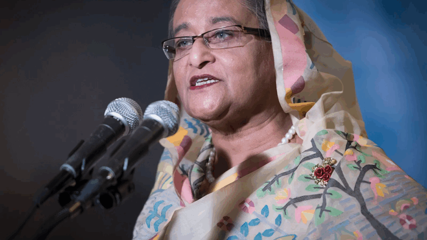 Quem é Sheikh Hasina, ex-premiê de Bangladesh condenada à morte