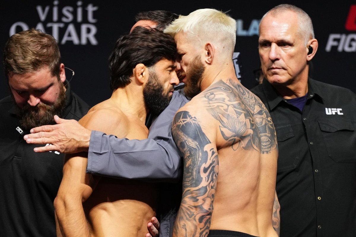 Lutador dá cabeçada em oponente durante pesagem do UFC Catar; confira