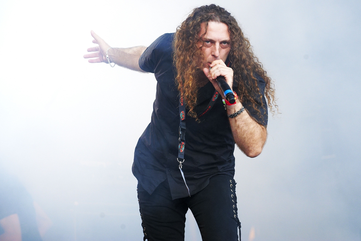 Banda Angra anuncia saída do vocalista Fabio Lione