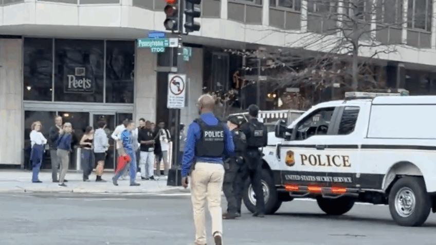 Suspeito de atirar em soldados nos EUA foi colaborador da CIA